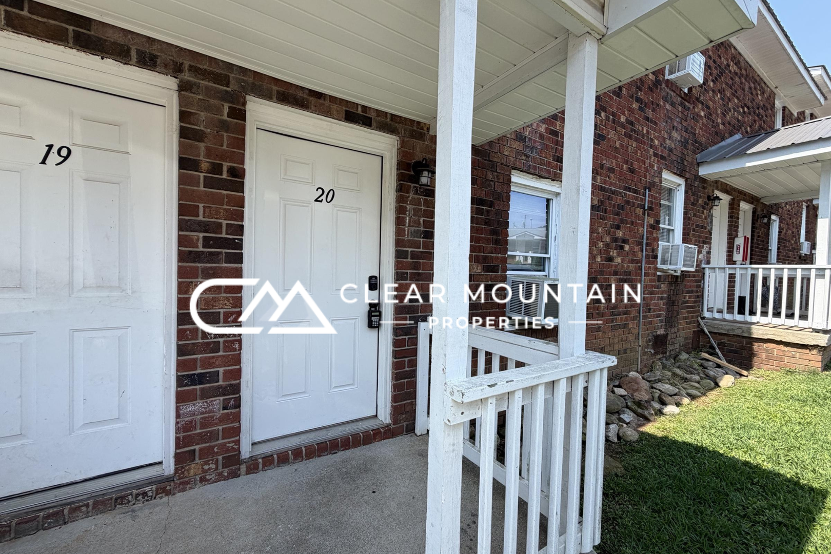 Greer Apartment: 19 Dunbar Court