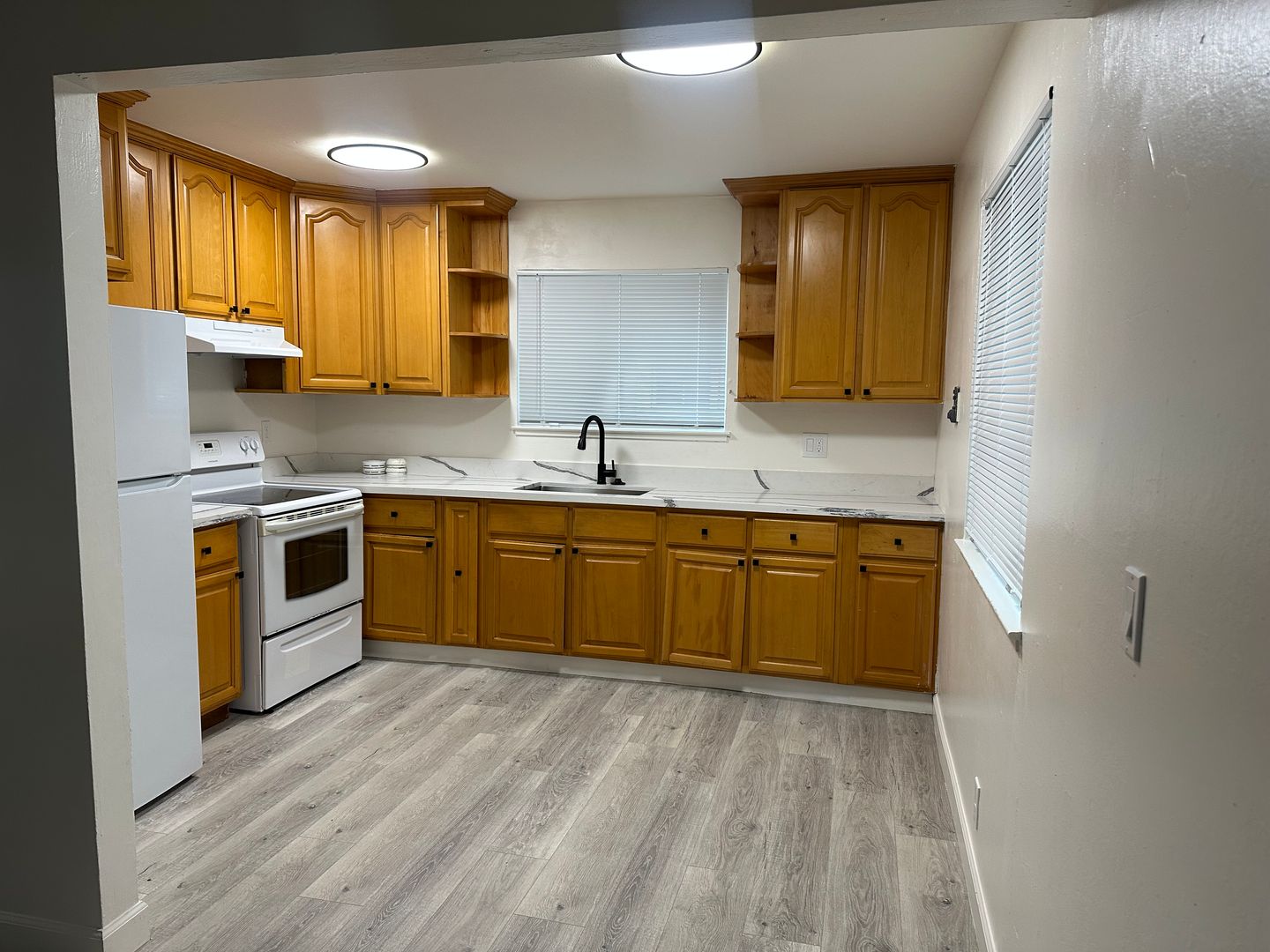 San Jose Apartment: 5200 Snow Drive