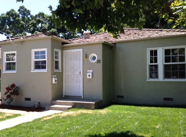 Campbell Apartment: 32 Sanford Avenue