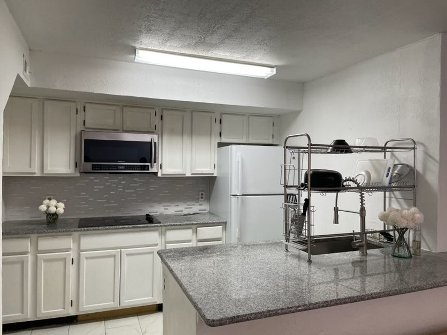 Plano Apartment: 5550 Granite Parkway Suite #245