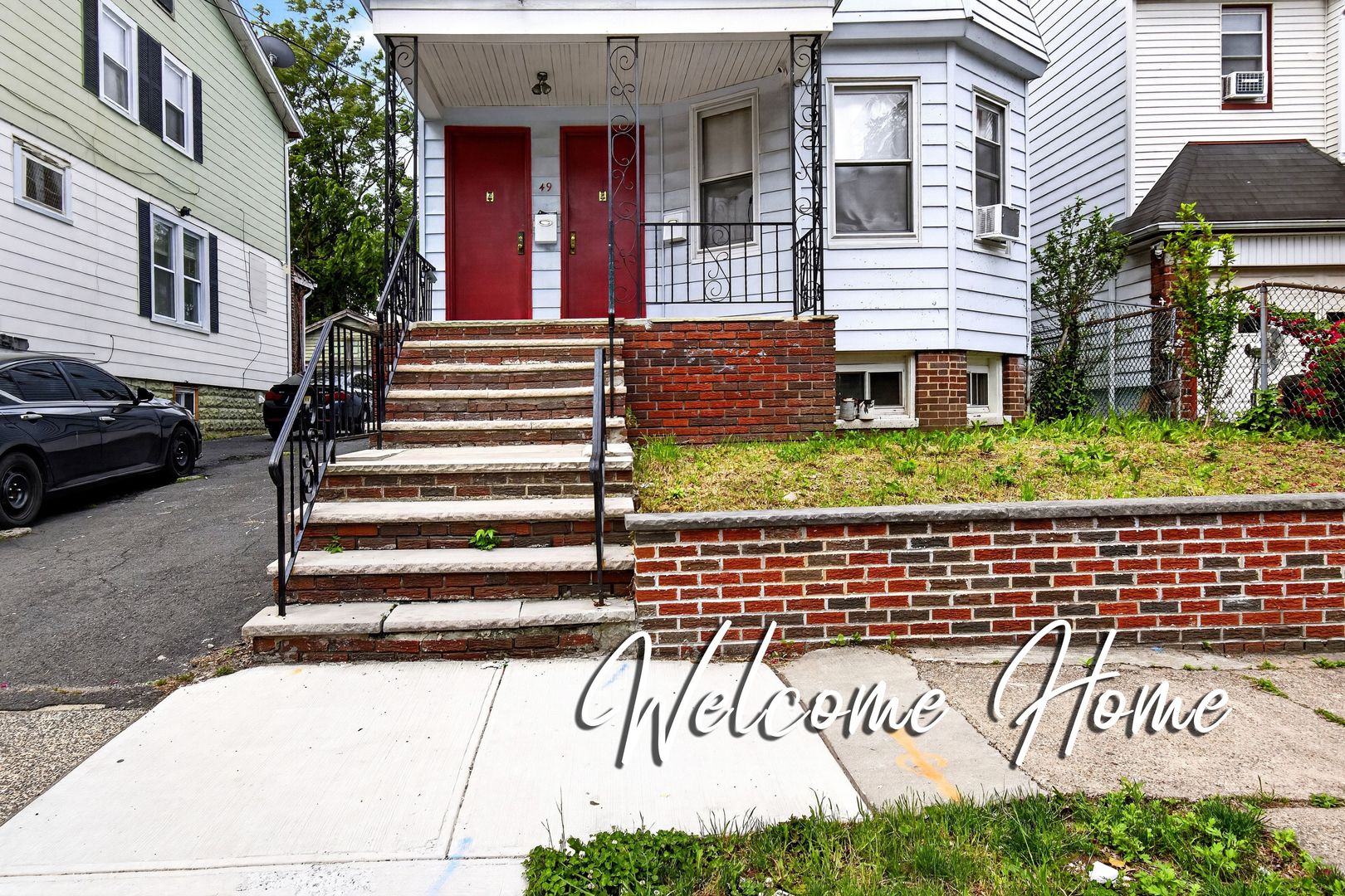 Irvington Apartment: 49 Welland Avenue