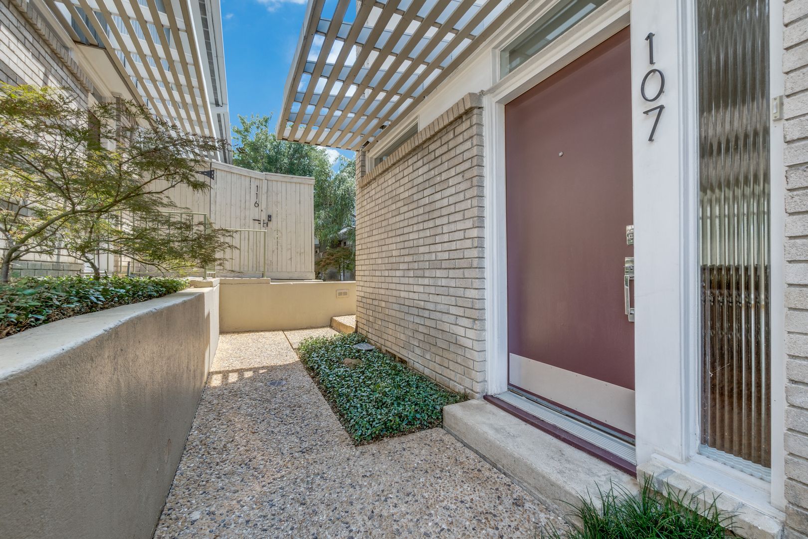 Dallas Condo: 3321 Cole