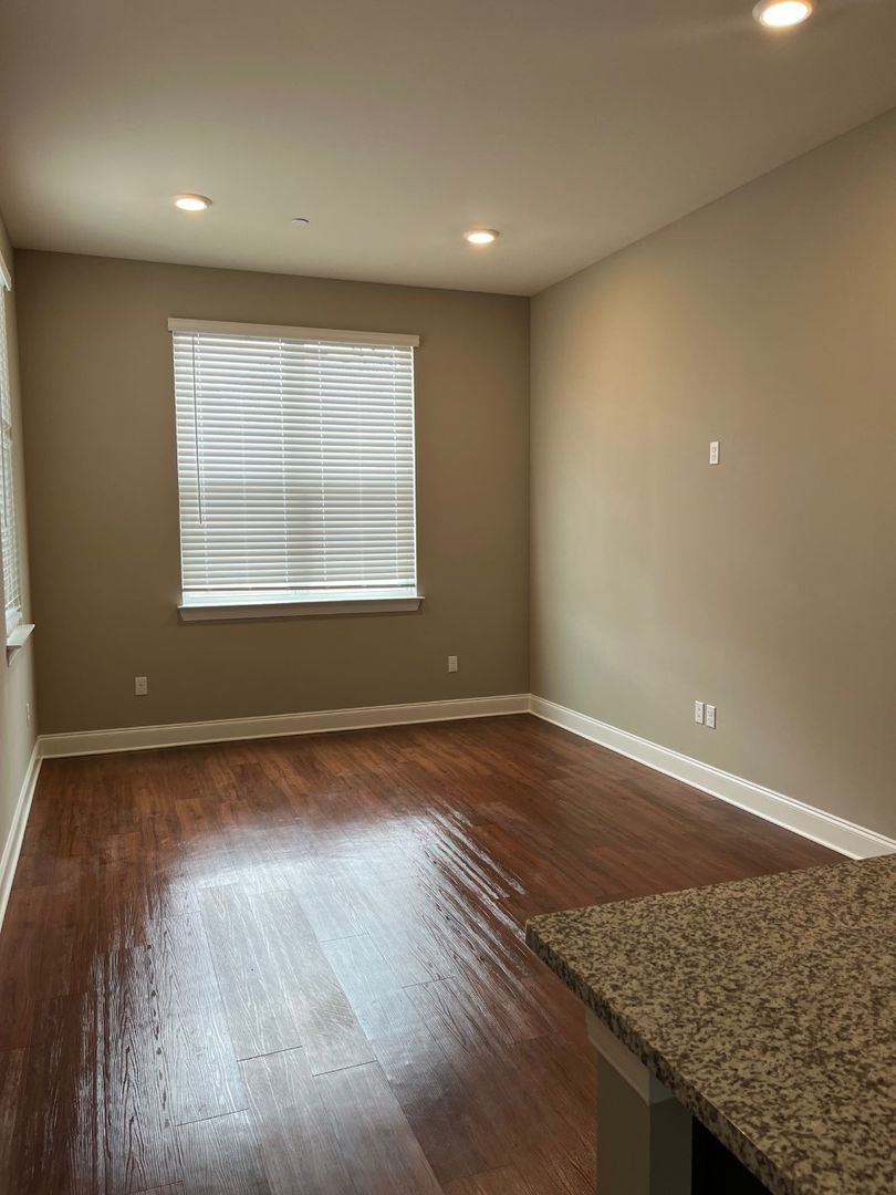 Chattanooga Apartment: 1715 Union Ave