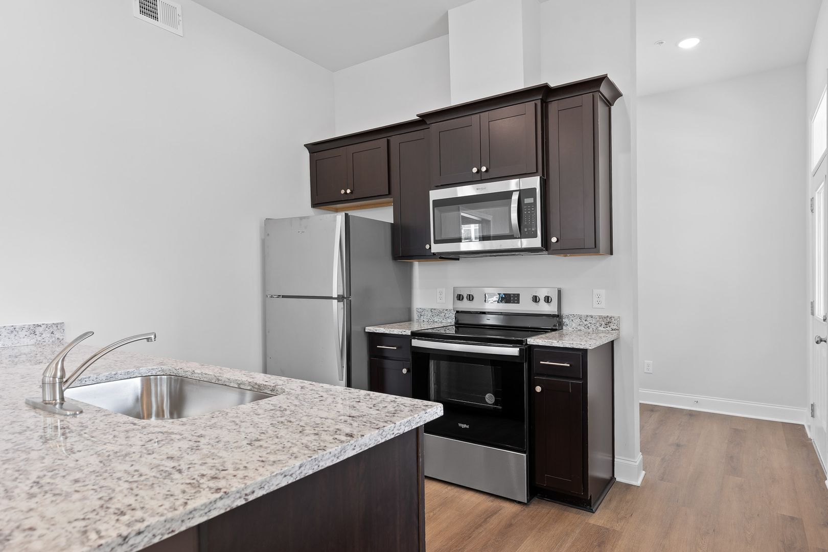 Chattanooga Apartment: 2251 E 19th St.