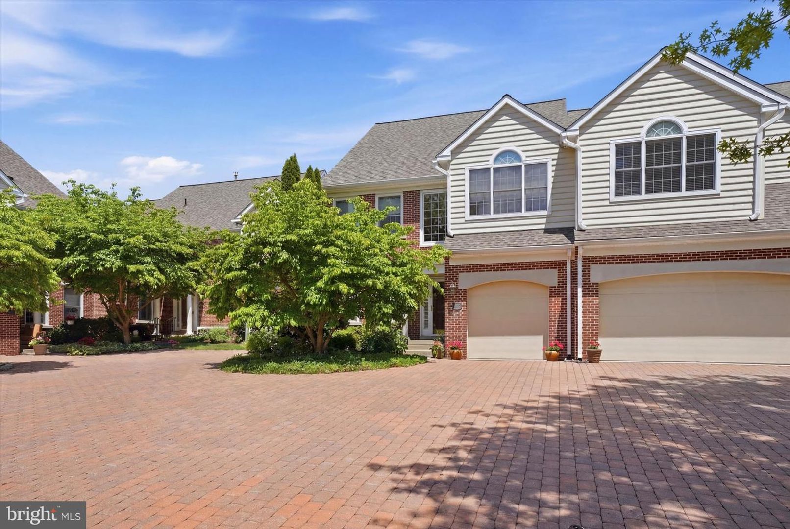 Ambler House: 209 Westminster Pl