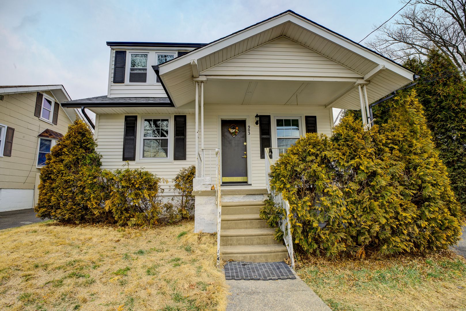 Rockledge Apartment: 903 Loney St