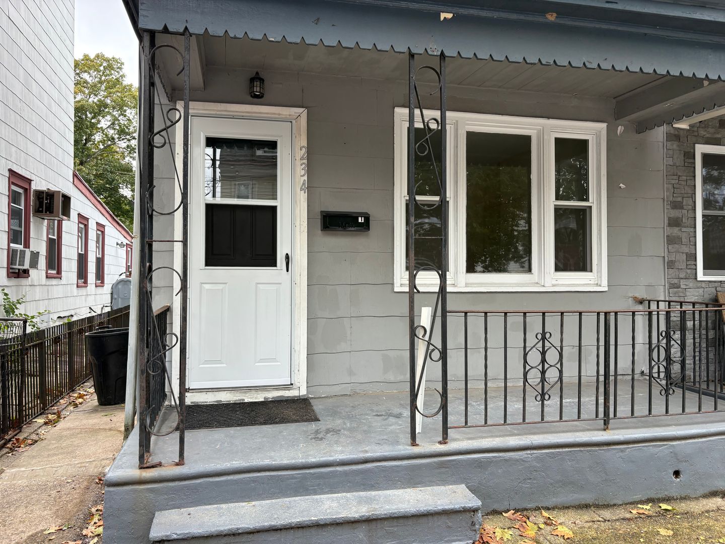 Bristol Apartment: 234 Franklin St