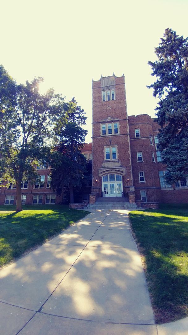 Jefferson Apartment: 201 S. Copeland Ave.