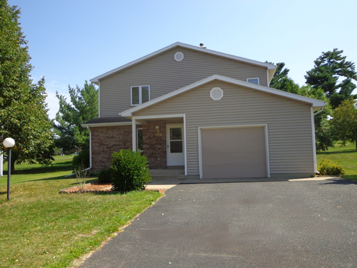 Beautiful 4 Bd/2.5 bath with attached 1 car garage – photo 1