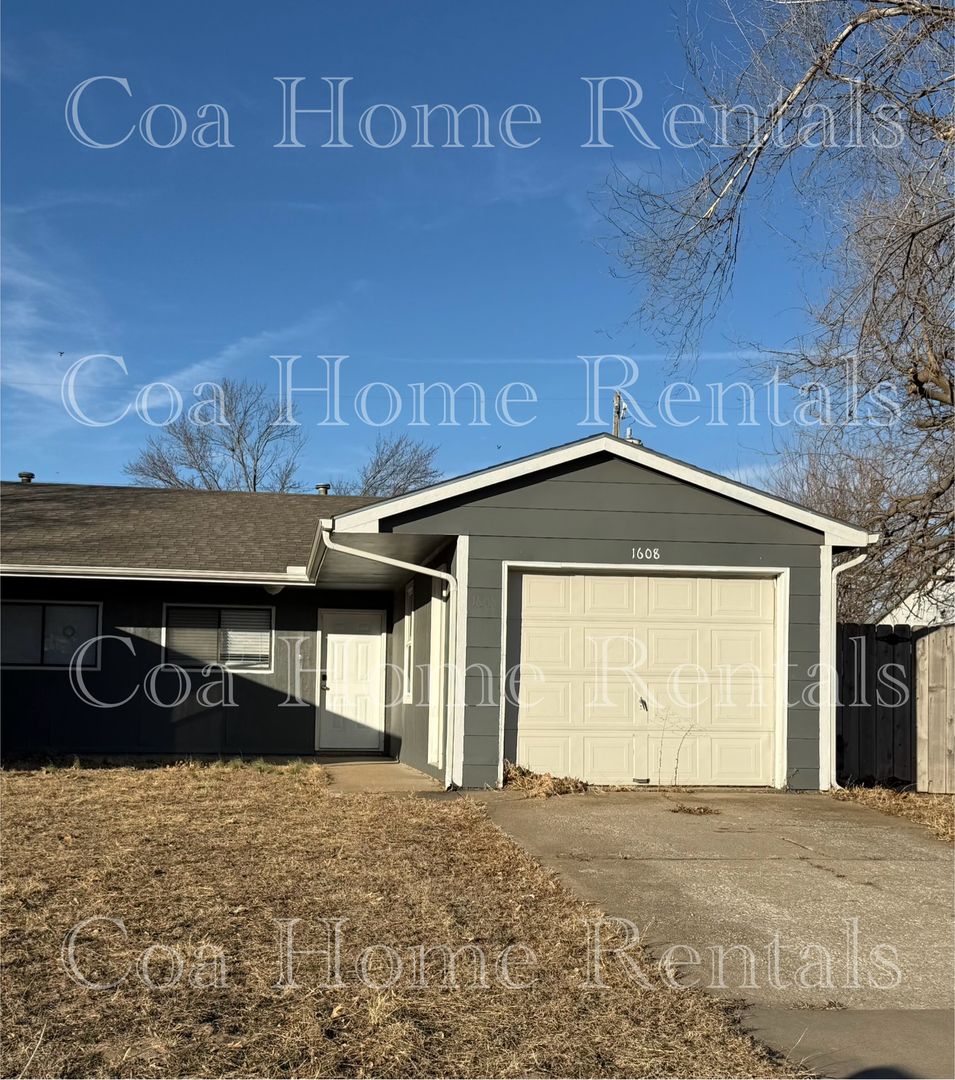 Wichita Townhome: 1606 E. El Monte