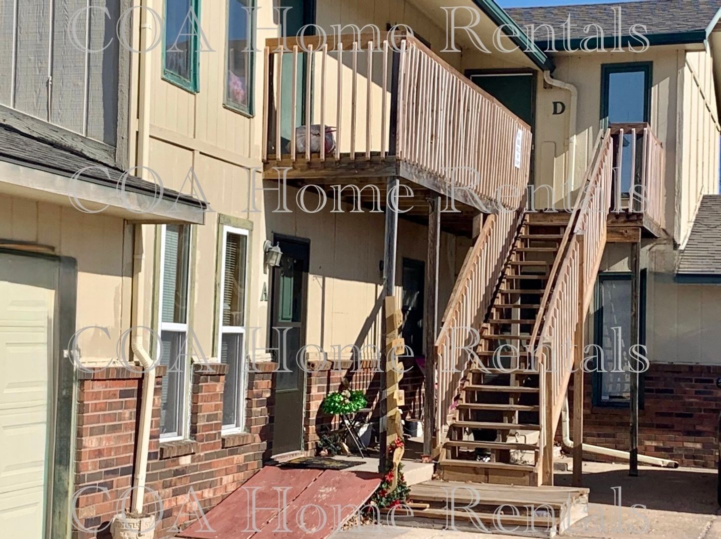 Wichita Apartment: 122 N. Brunswick