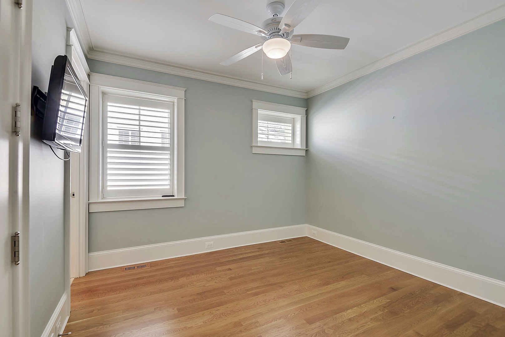 Bradmoor Dr. 25 of 49
