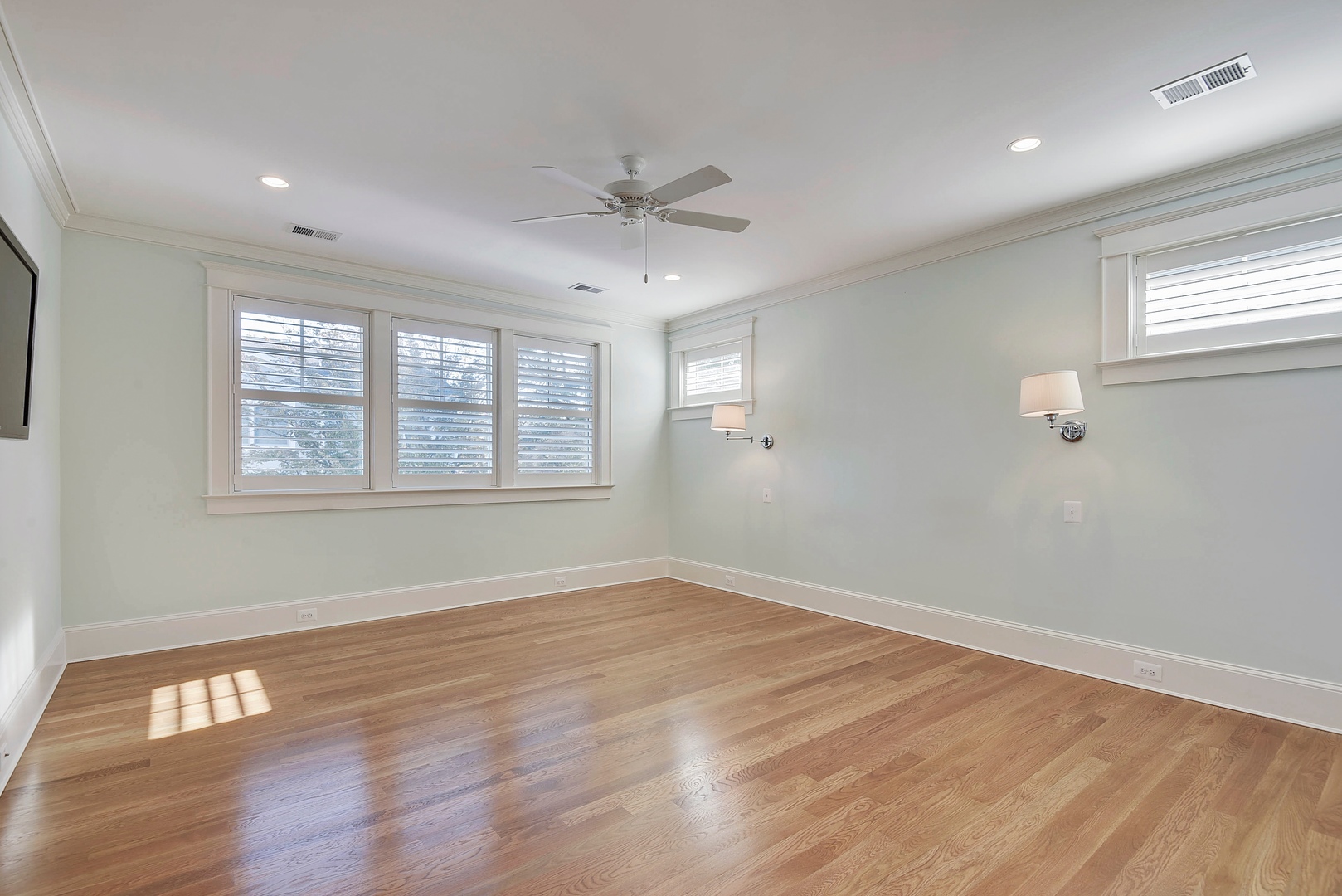 Bradmoor Dr. 33 of 49