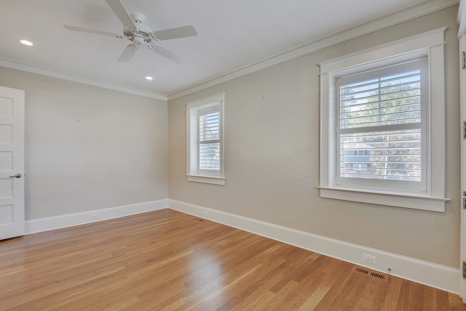 Bradmoor Dr. 40 of 49