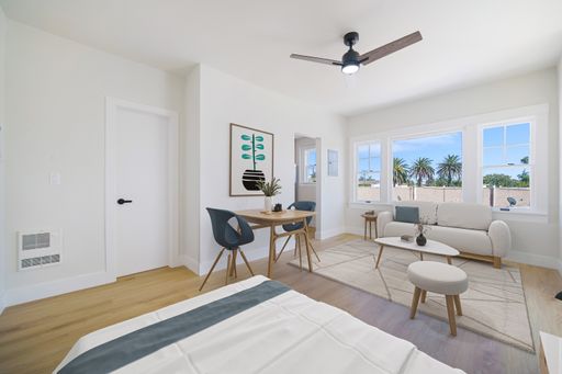 NEWLY RENOVATED LARGE ONE BEDROOM IN PRIME ALAMITOS BEACH – photo 1