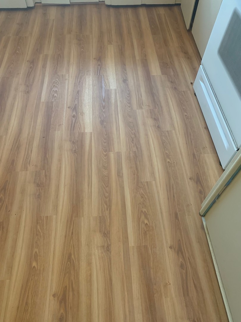 Roseville Apartment: 26221 Pinehurst