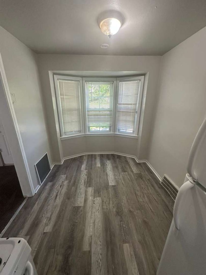 Detroit House: 9386 Coyle