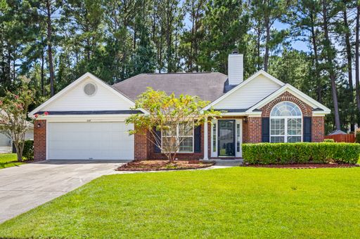 Move-In Ready Home in the Heart of Pooler - 115 Nandina Way – photo 1