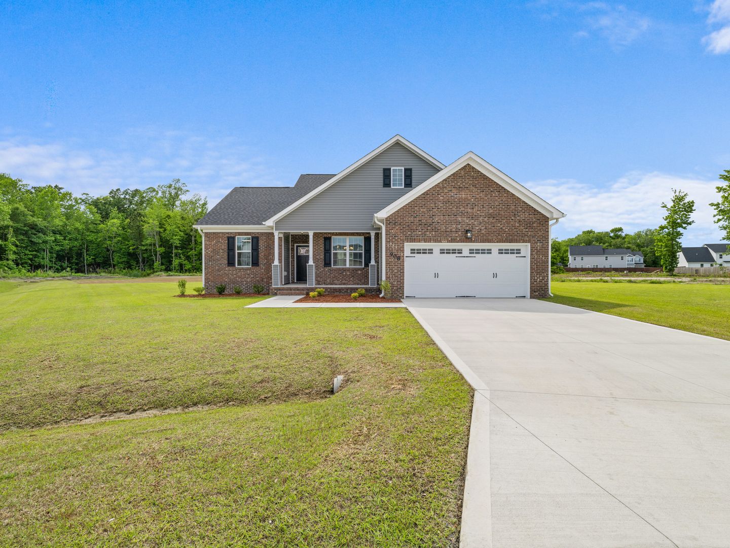 Jacksonville House: 908 Freewoods Court