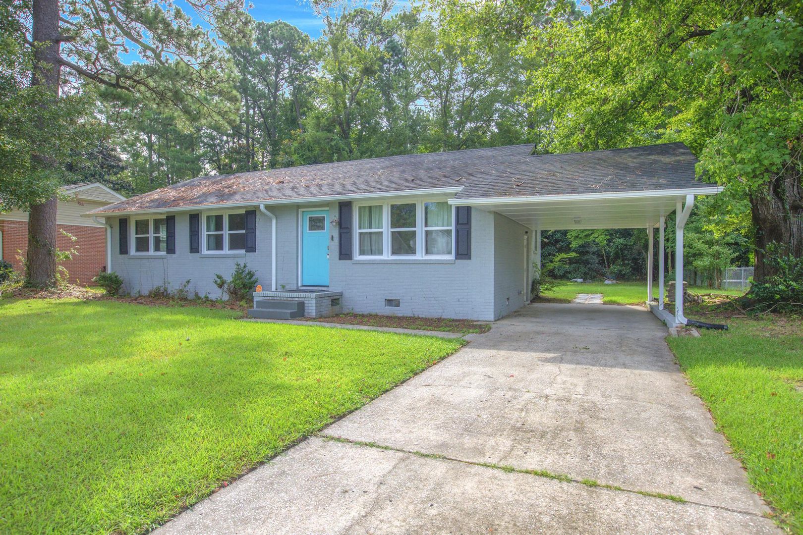 Jacksonville House: 309 Cole Drive
