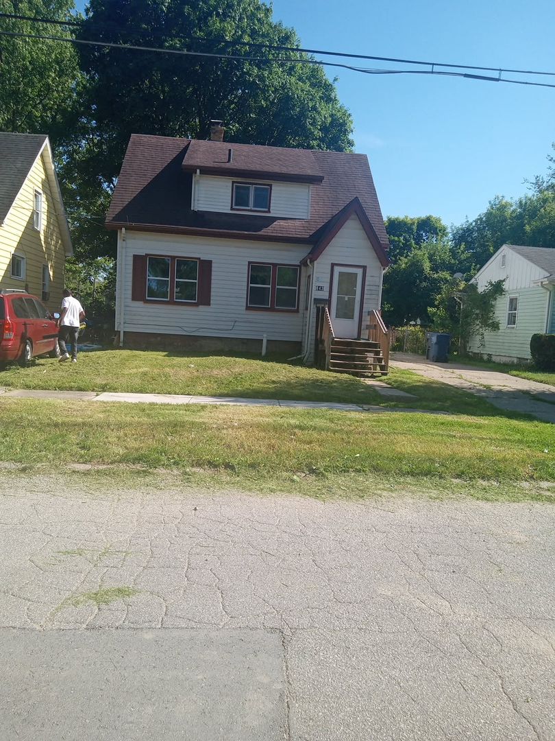 Flint House: 843 Remington Avenue