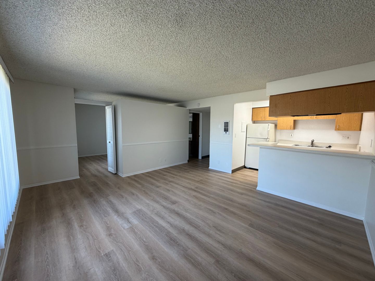 Oxnard Apartment: 1800 Gina Dr.