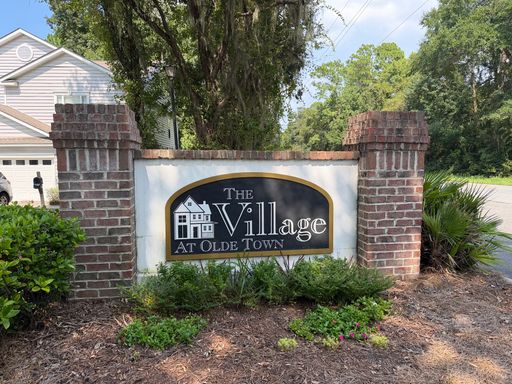 First Floor Property with Garage - Village at Olde Town – photo 1