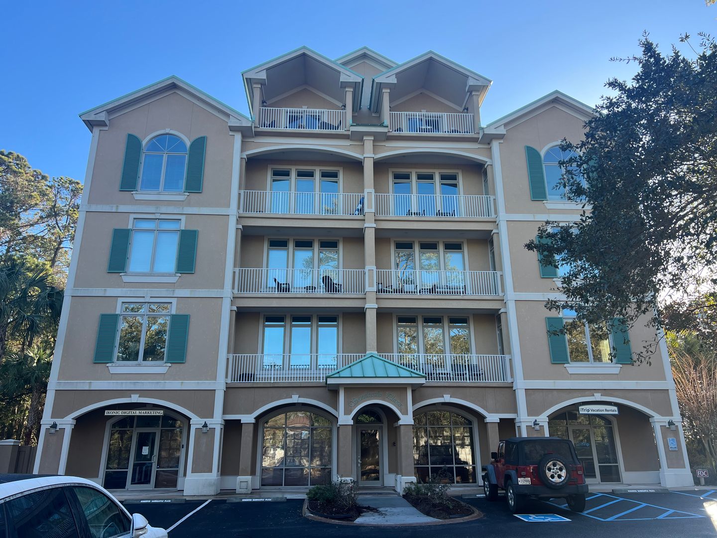 Hilton Head Island Condo: 22 Folly Field Road #3A