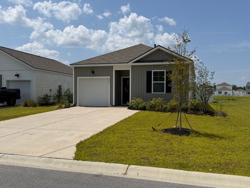 Adorable Ranch Style Home with Fenced Backyard! (Unfurnished)