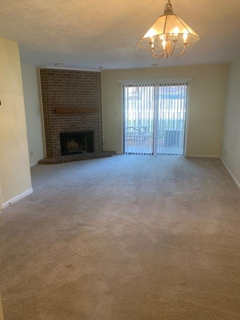 Conway Townhome: 1025 Carolina Road