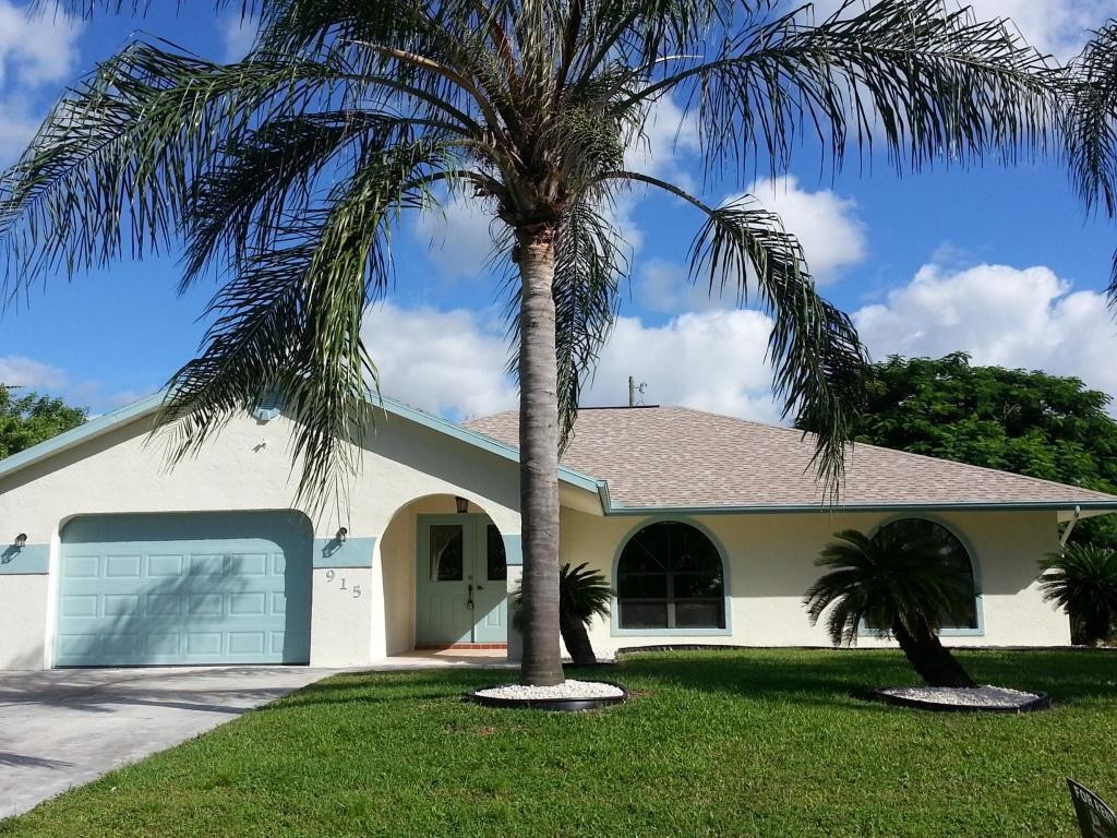 Port St. Lucie House: 915 SW Cornelia Avenue