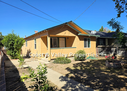 Hollister Home for RENT!!! – photo 1