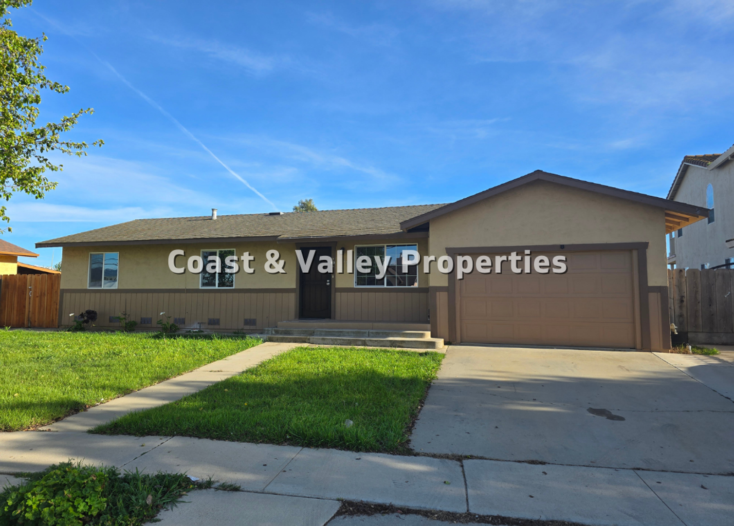 Greenfield Apartment: 319 Maple Ave.