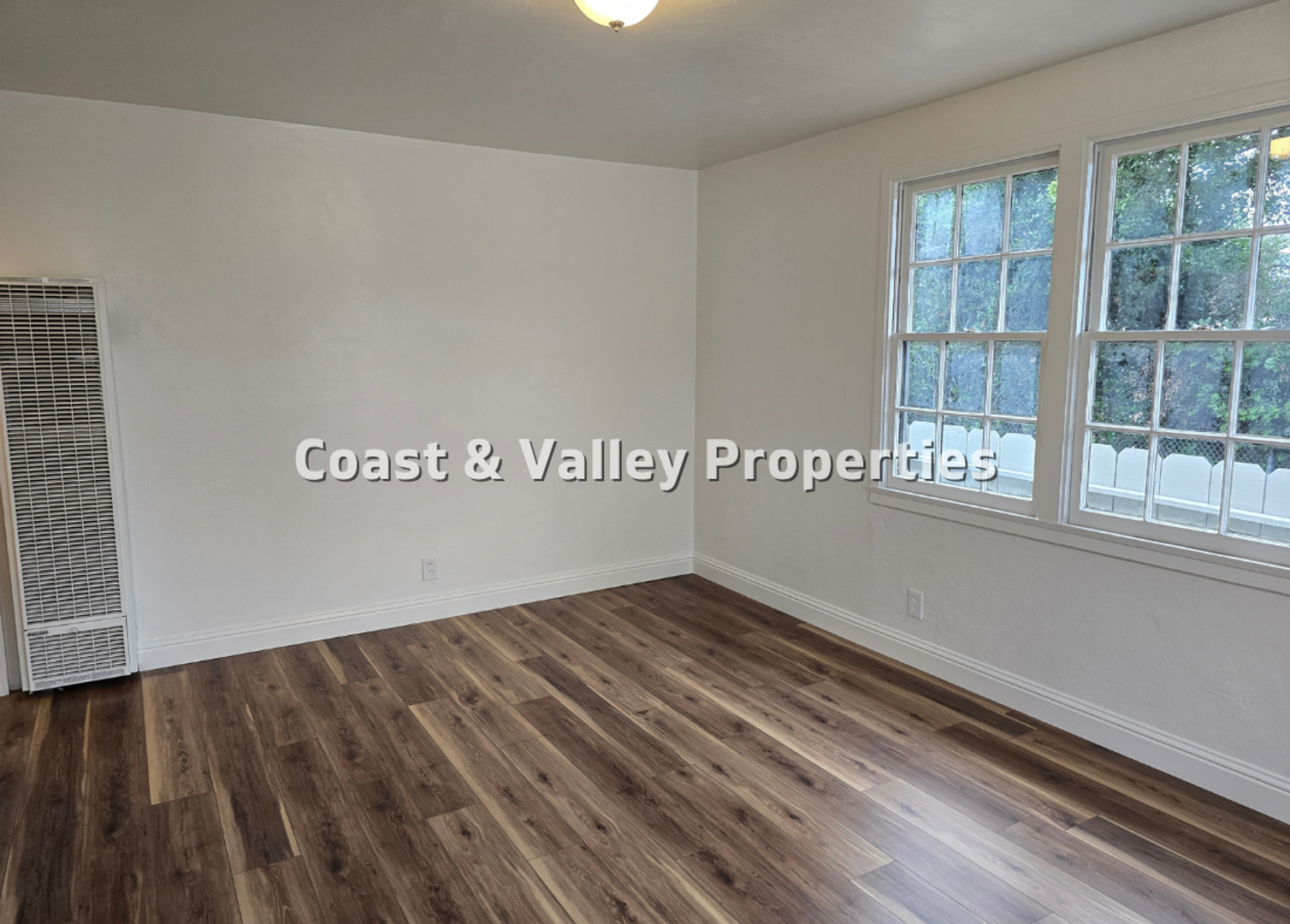 Seaside Apartment: 1252 Olympia Ave.