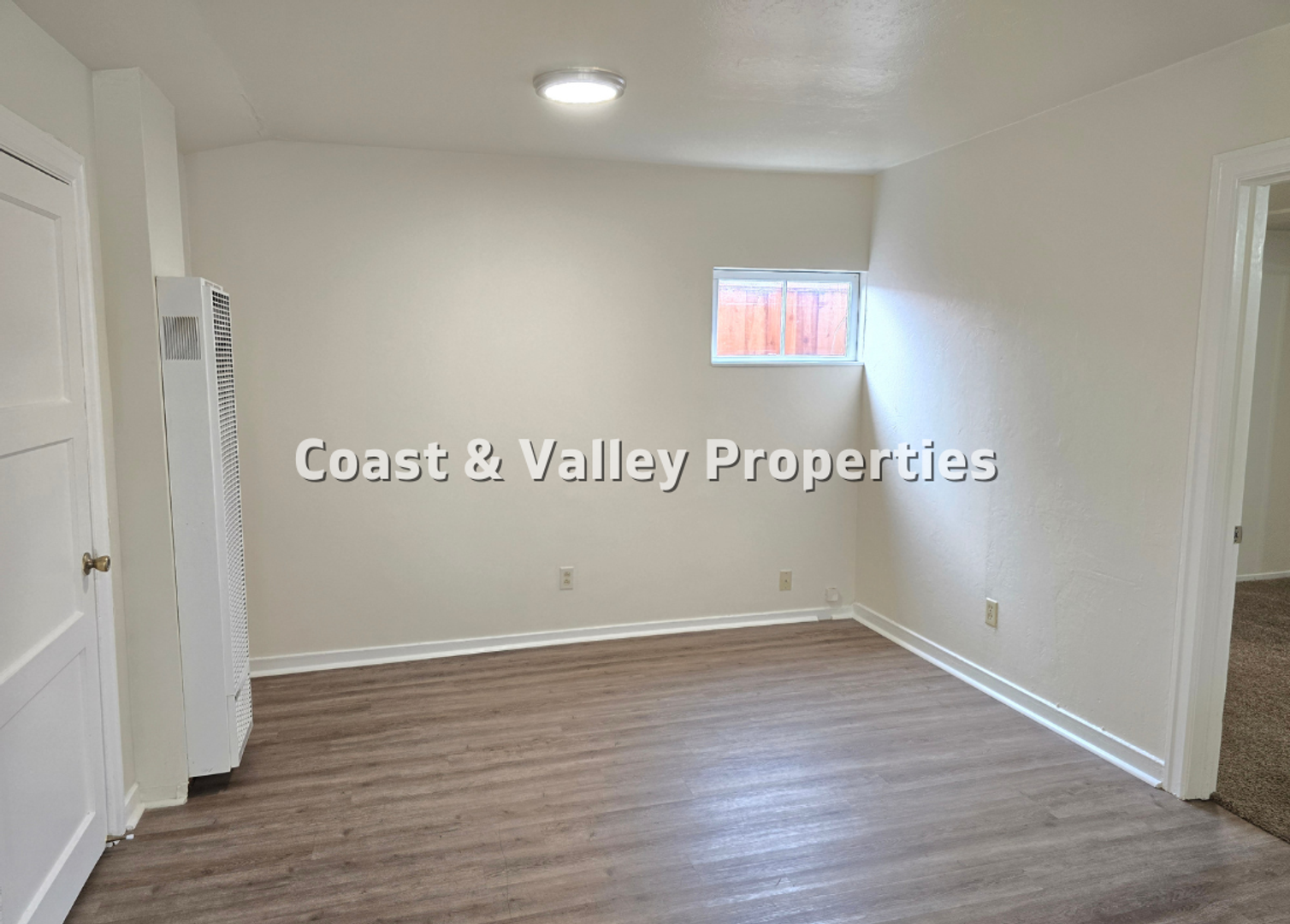 Salinas Apartment: 157 Central Ave.