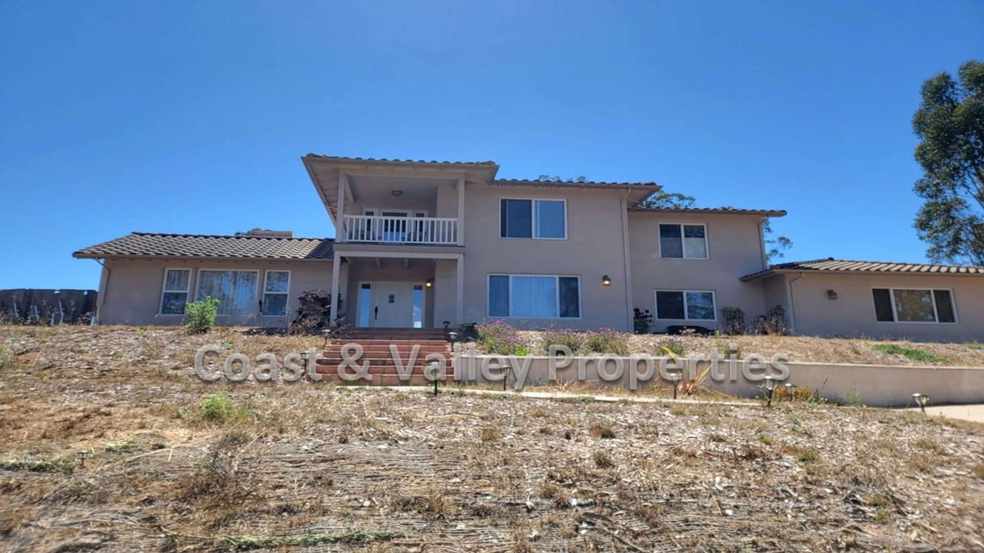 Salinas House: Woodland Heights Ct.