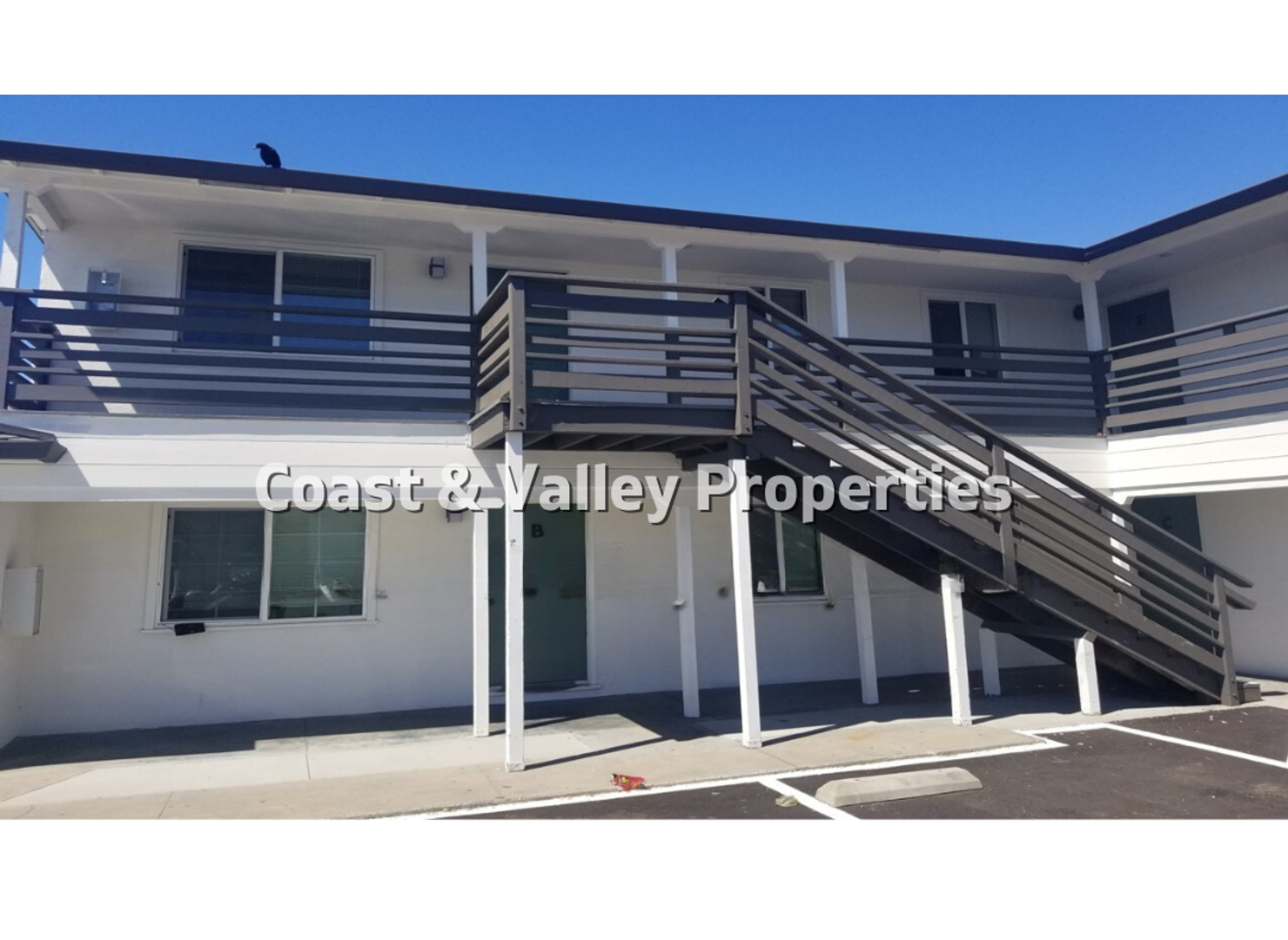 Seaside Apartment: 1287 Playa Ave.