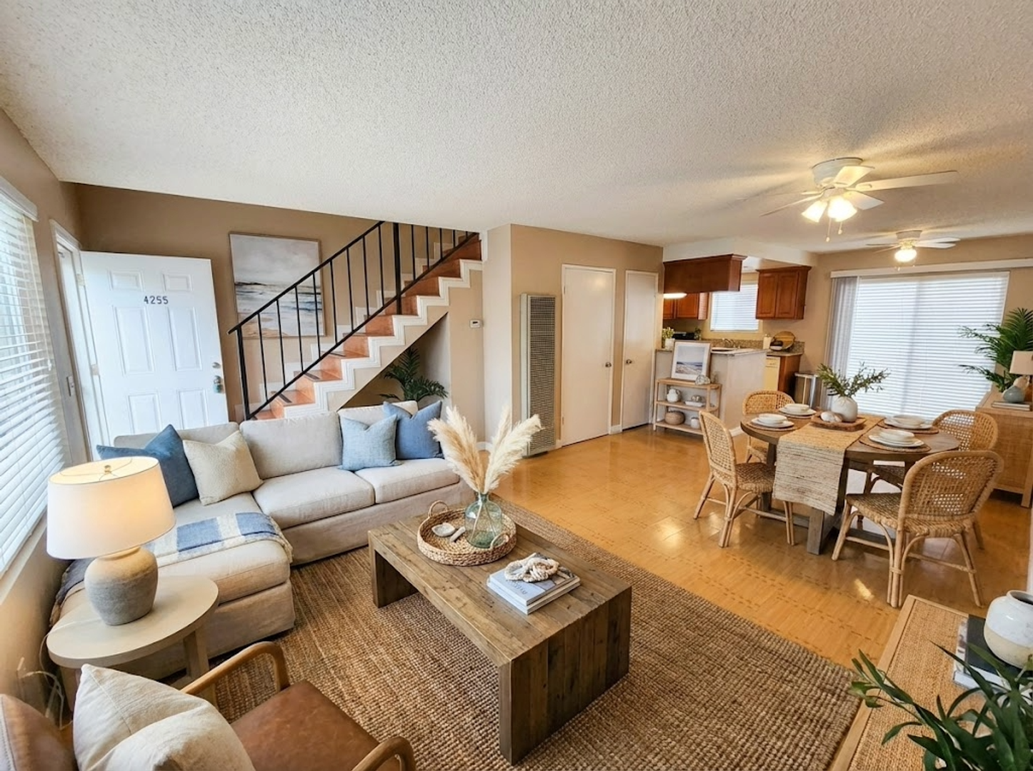 Los Alamitos Apartment: 4251-4259 Farquhar Ave.