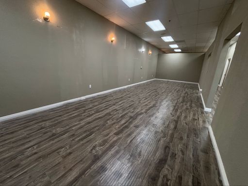 Retail Suite + 5 Rooms | High Traffic Murrieta Location | Near I-15 – photo 1