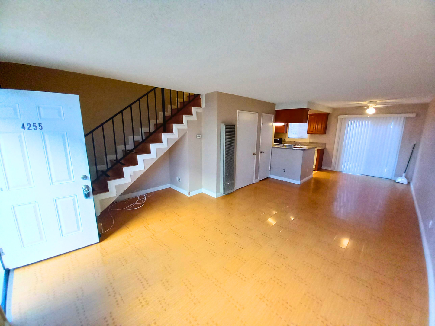 Los Alamitos Apartment: 4251-4259 Farquhar Ave.