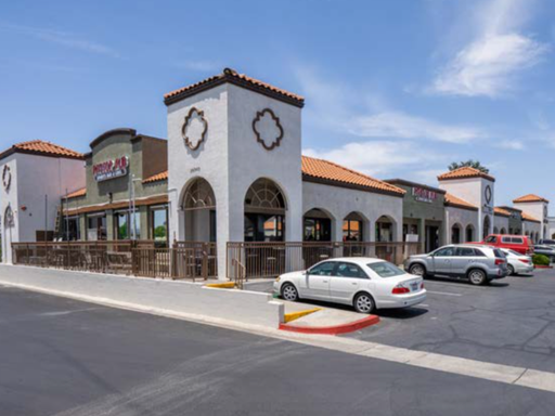 Retail Suite ±1,200 SF | Built-Out Barber Shop | Newport Plaza Menifee – photo 1