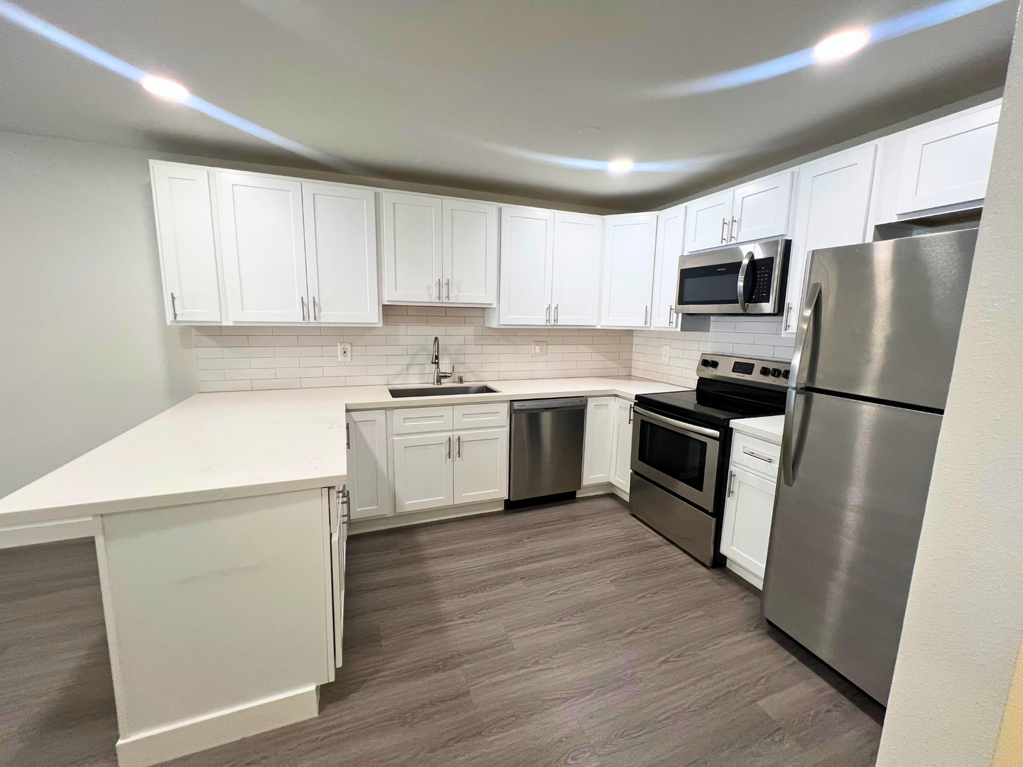 Torrance Apartment: 25930 Rolling Hills Road