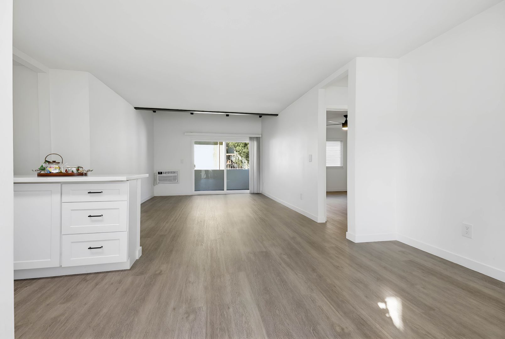 Anaheim Apartment: 2611 W. Baylor Circle