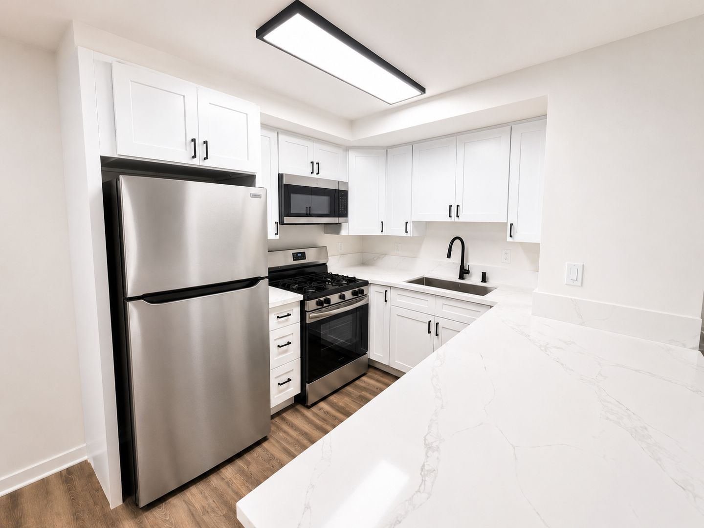 Anaheim Apartment: 2611 W. Baylor Circle