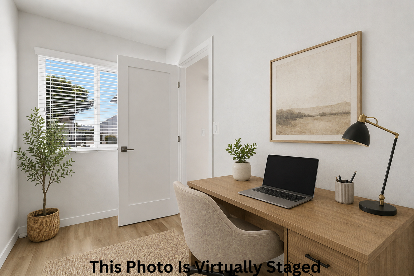 Lomita Apartment: 25829 Viana Avenue
