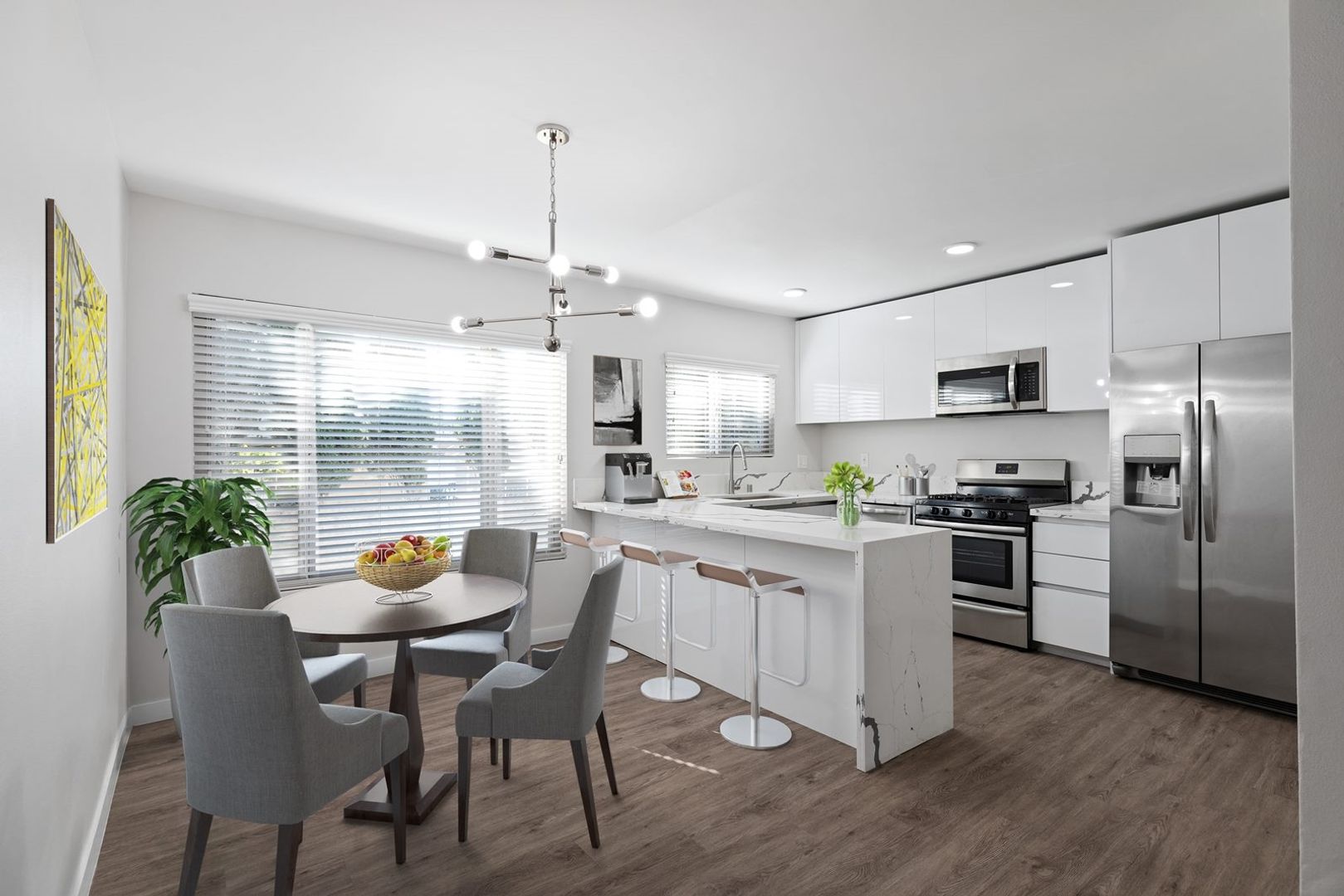 Sherman Oaks Apartment: 4957 Kester Avenue