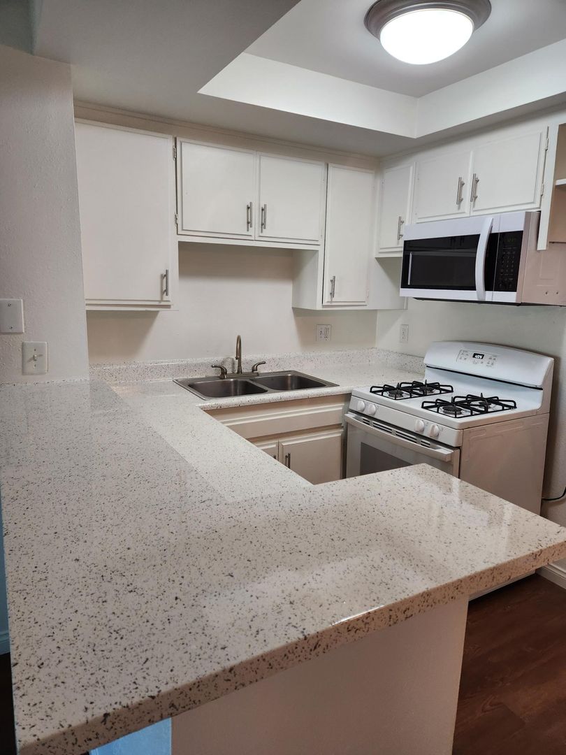 3D floor plan a 1 Bed, 1 bath apartment