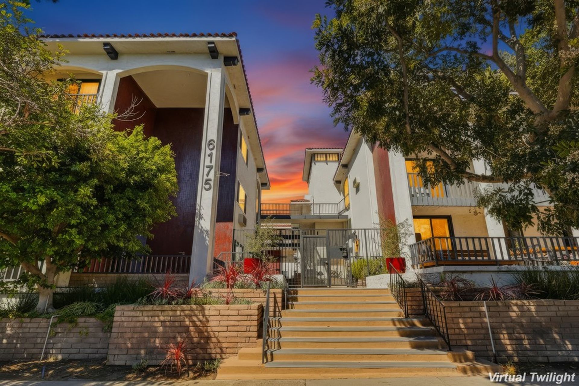 Culver City Apartment: 6175 Canterbury Drive