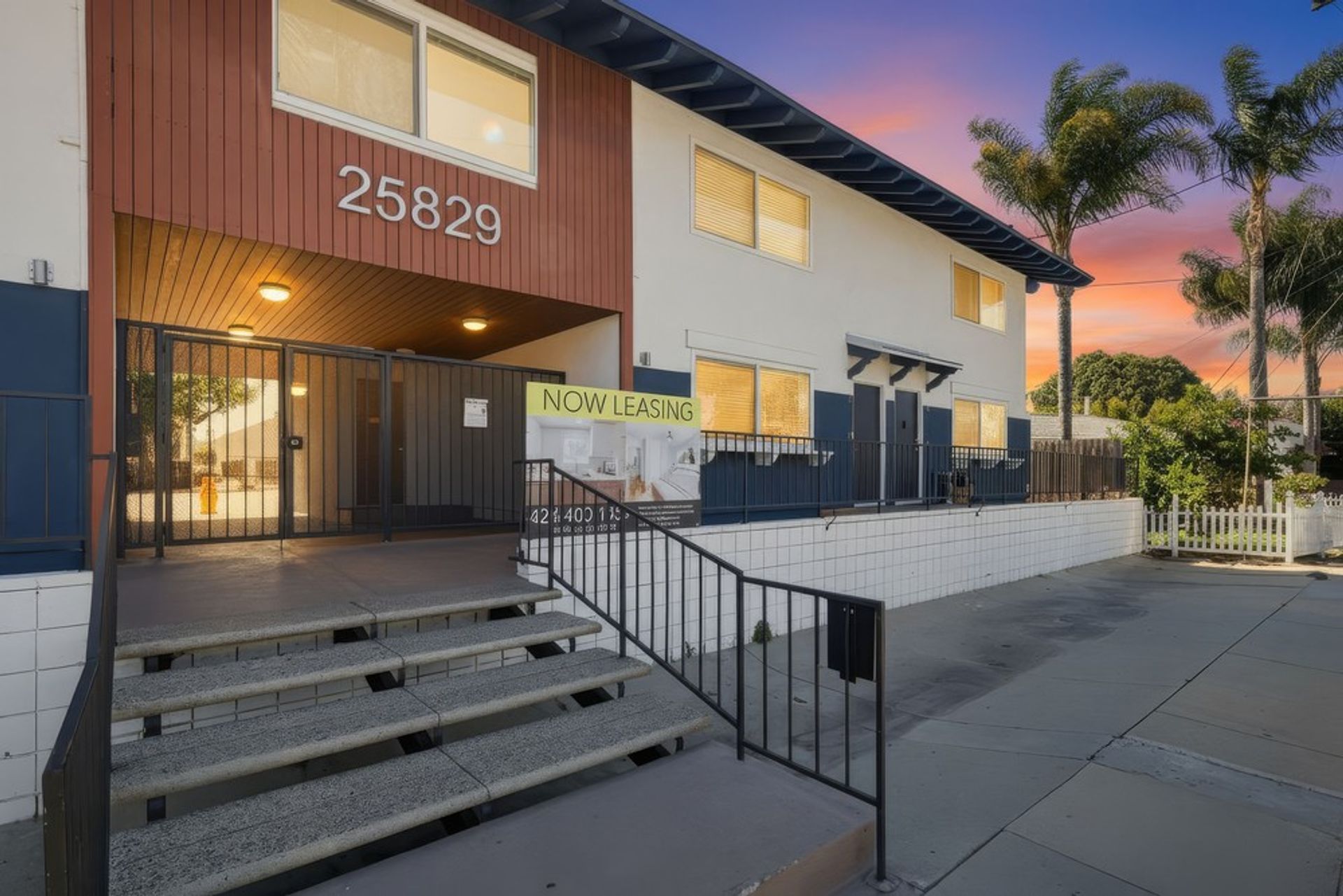 Lomita Apartment: 25829 Viana Avenue