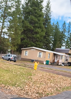 Round Lake MHP & RV Park - Space 75 RV Site